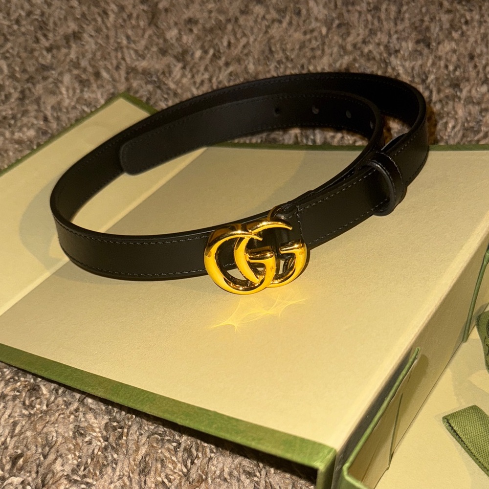 Gucci Black Belt  comes with Box with Cream Dust Bag - Picture 4 of 7